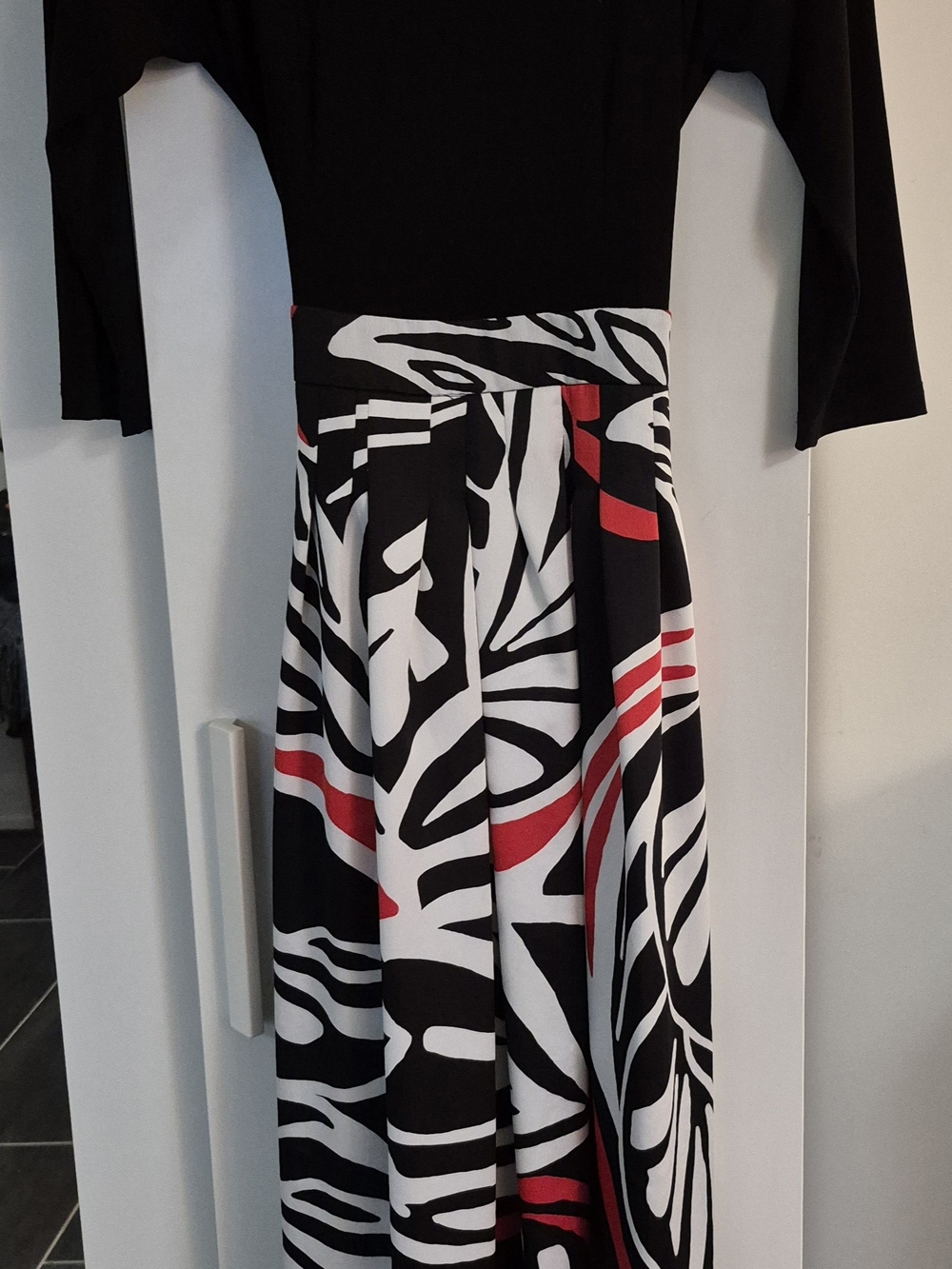 Joseph Ribkoff Black, White & Red Abstract Print Maxi Dress